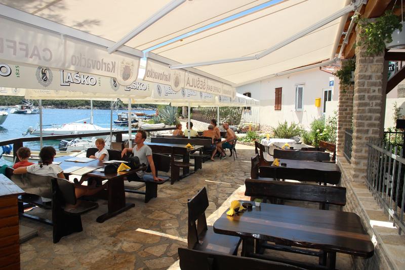 Konoba Sesula mooring