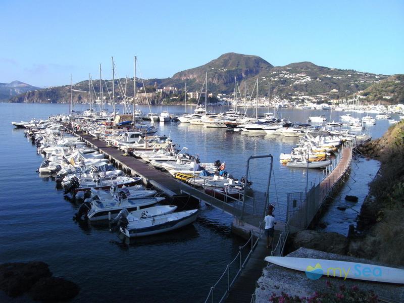 Eol Mare Marina Resort