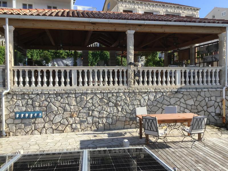 Resturant Bourbon jetty