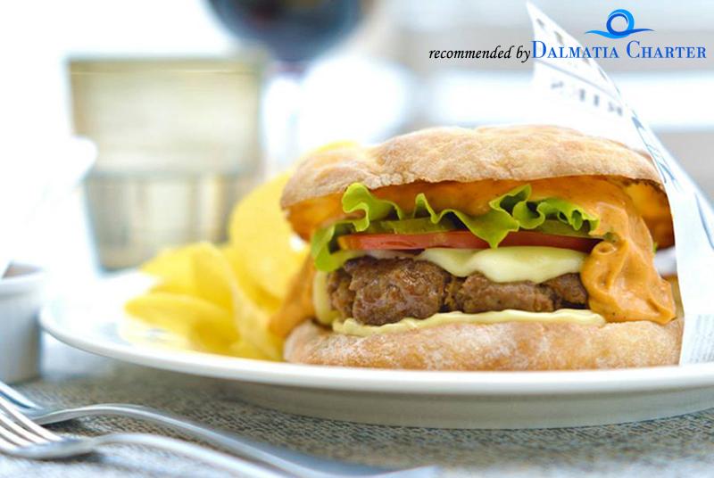 Mimi's Bistro at Tara's Lodge