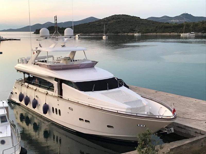 Restaurant Knez jetty