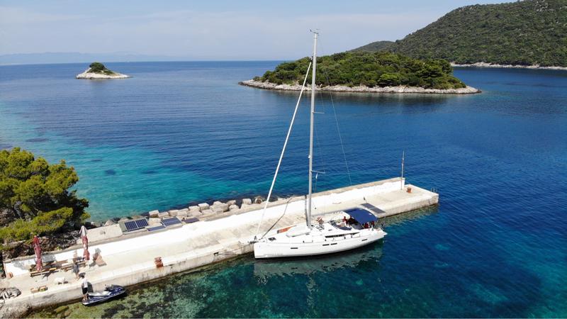 Konoba Mrčara jetty Lastovo