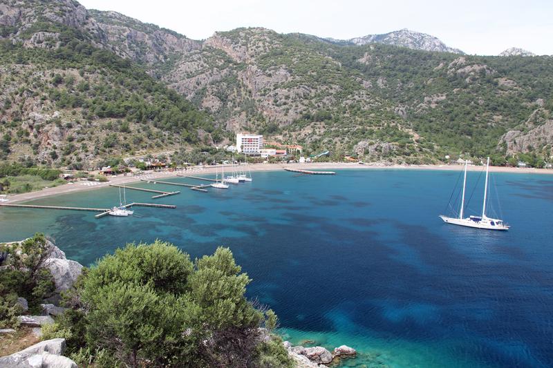 Azmak Restaurant Steg