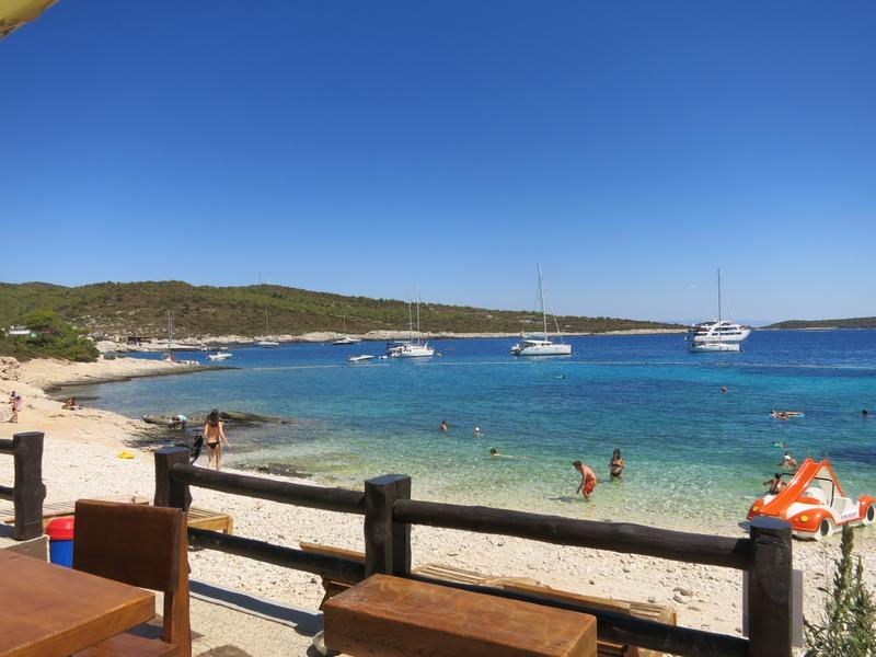 Diamond Beach Bar & Restaurant