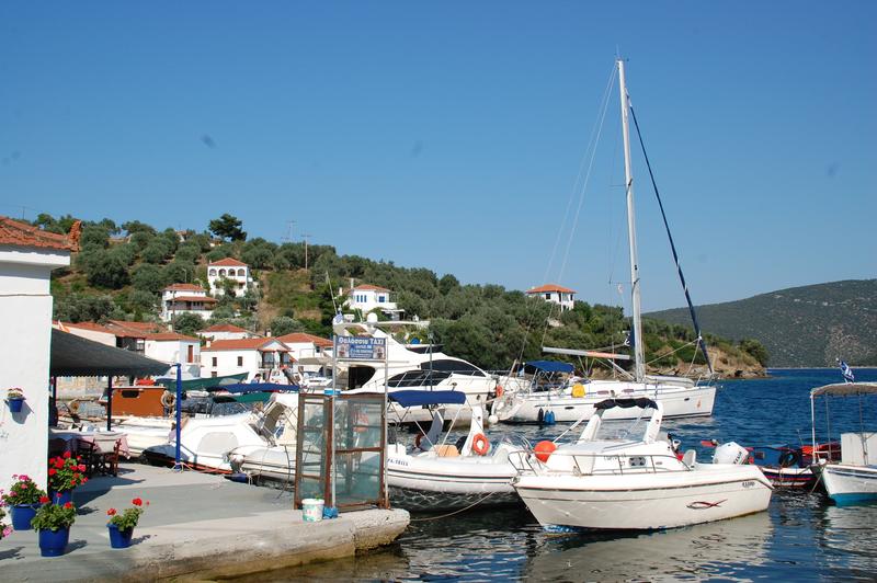 Palio Trikeri - Restaurantanleger