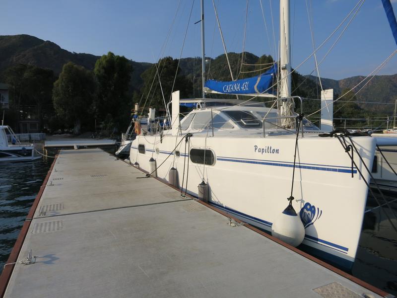 Joya del Mar Hotel jetty