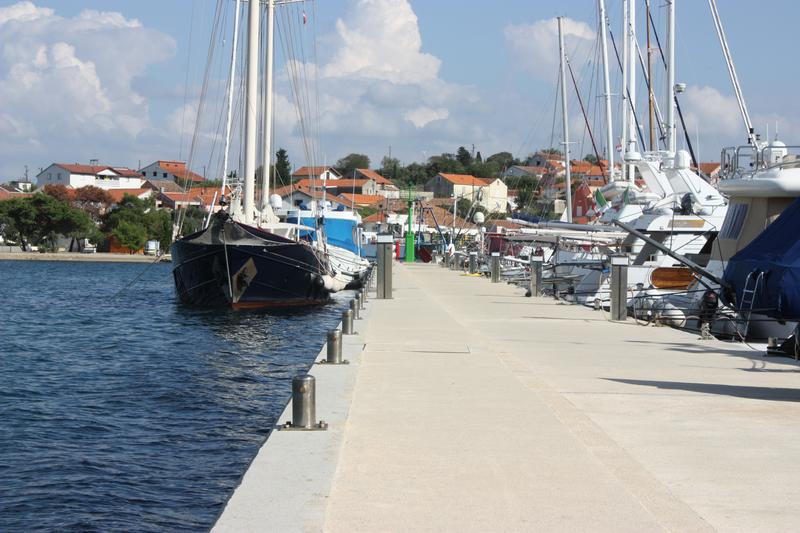 Olive Island Marina