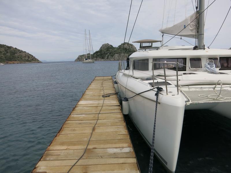 Deniz Restaurat jetty