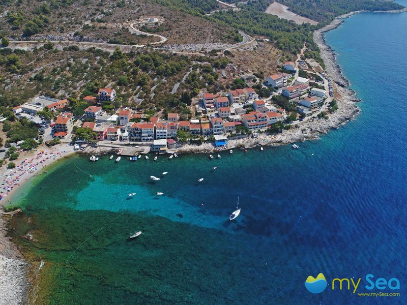 Borce bay buoy field
