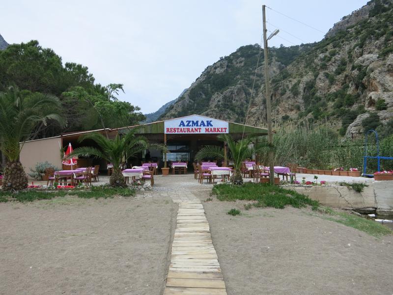 Azmak Restaurant