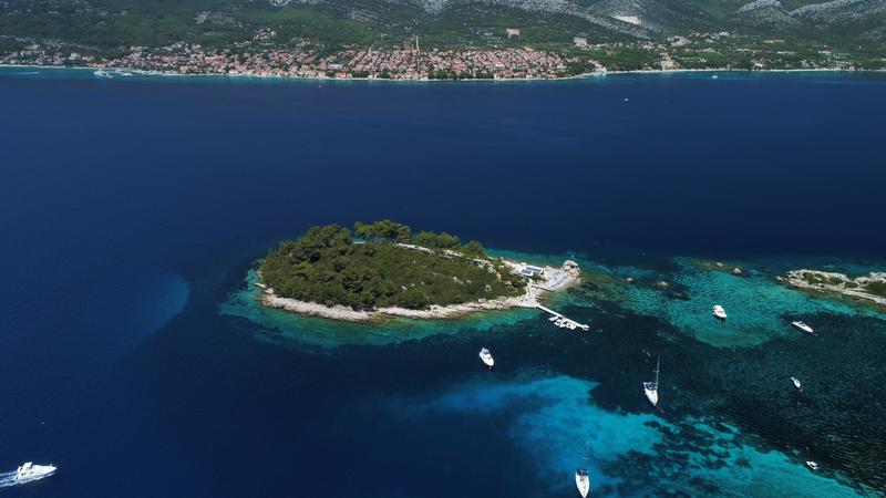 Restaurant Moro buoys