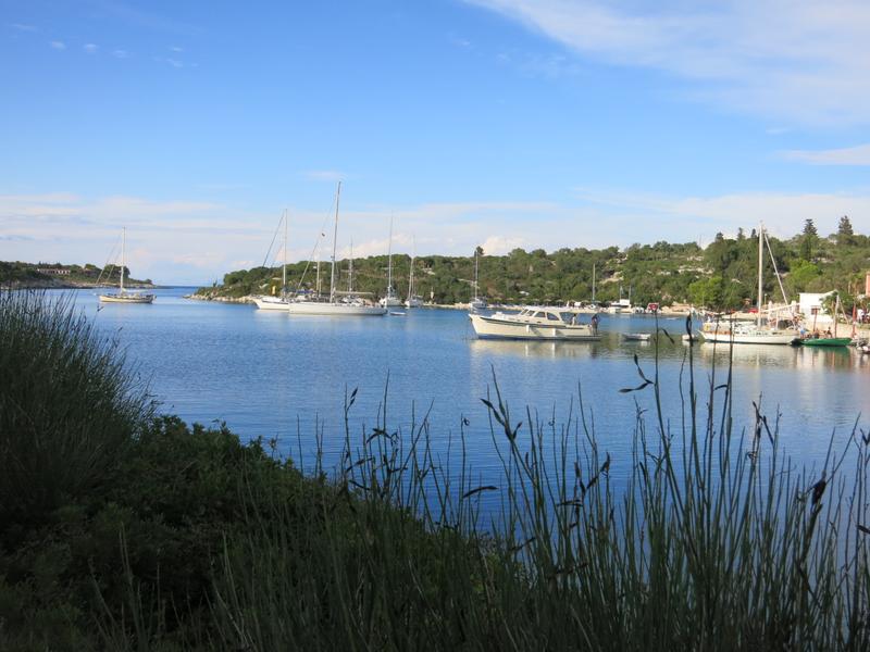 Mongonisi (Ormos Spuzzo)