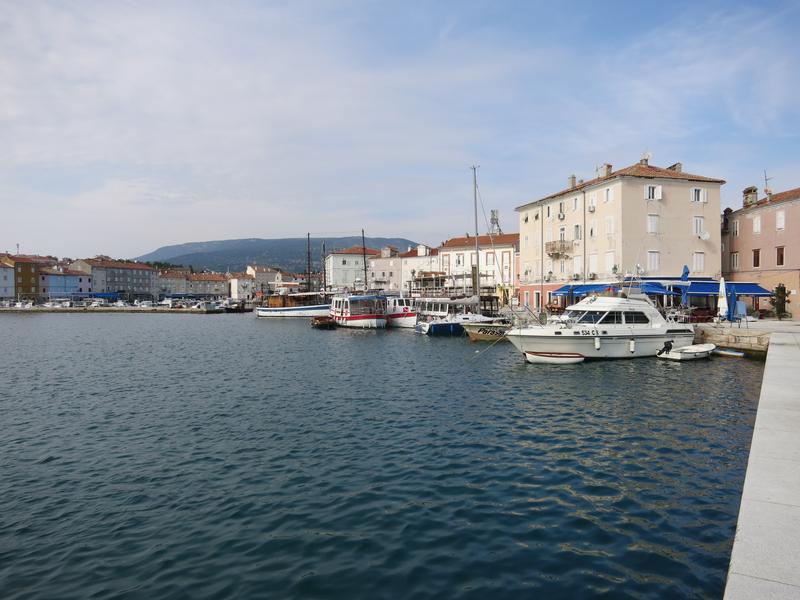 Cres harbour