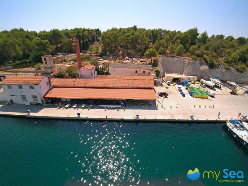 Marina Milna Kanarija