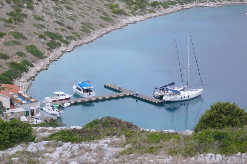 Konoba Levrnaka - jetty at Levnraka