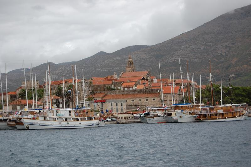 Korčula E harbour