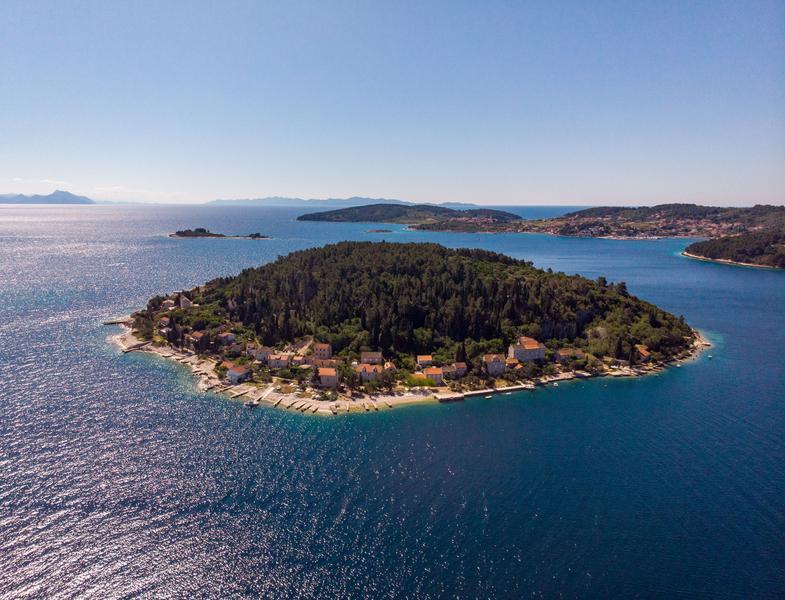 Vrnik Arts Club buoys