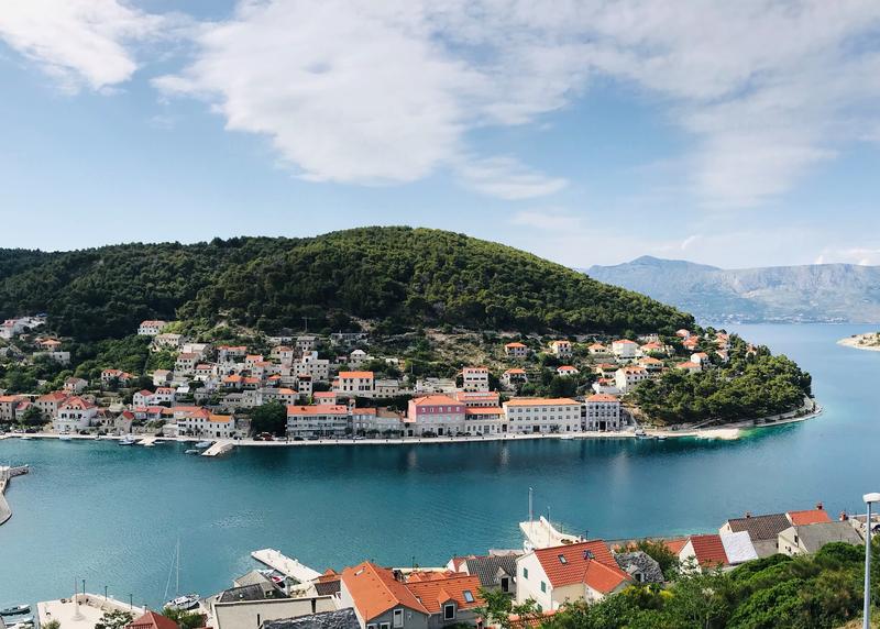 Pučišća harbour - This picture shows the north quay of Pučišća harbour which is usually occupied by locals and excoursion boats.