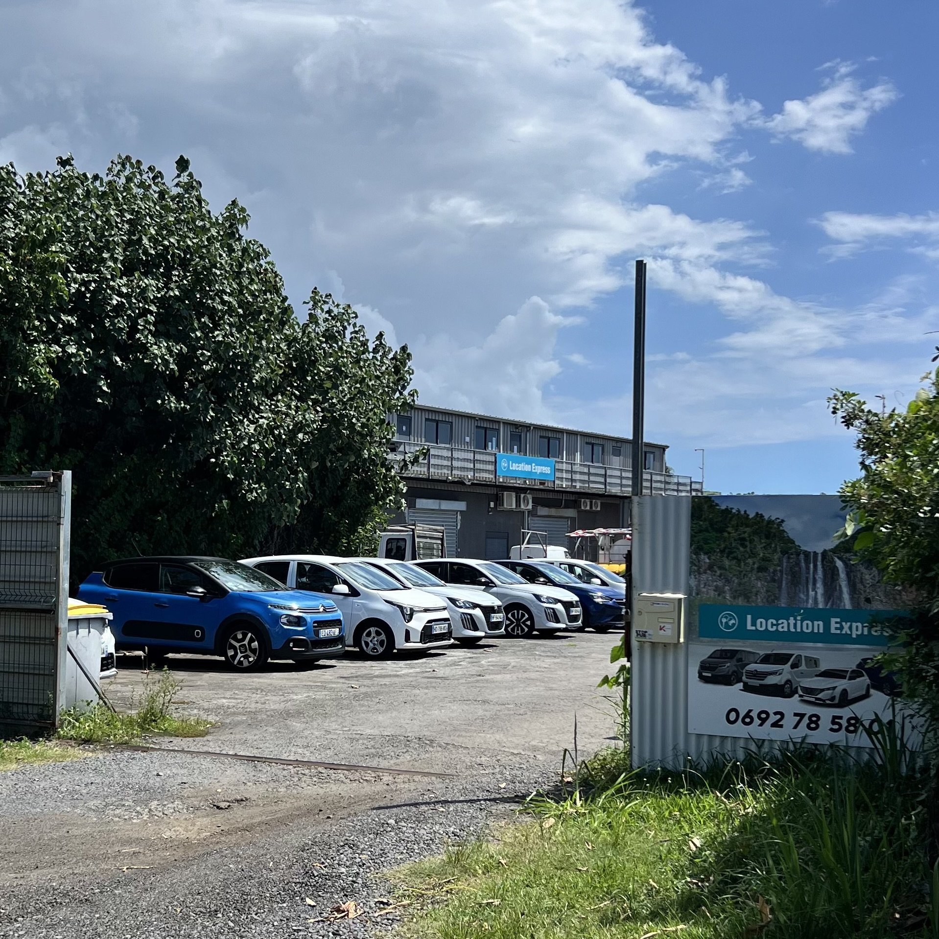 photo Agence de Saint Suzanne