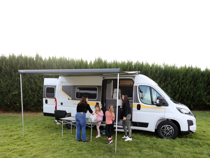 location van aménagé Thieux CDG client EVA VAN