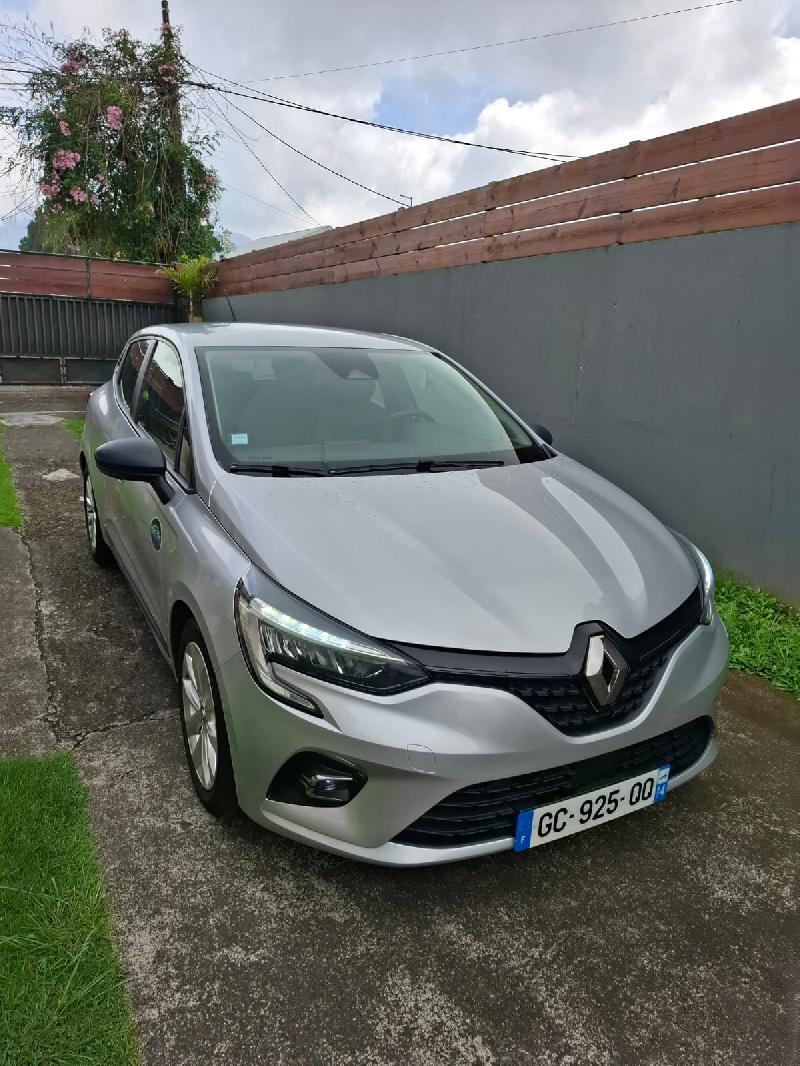 RENAULT  CLIO 5