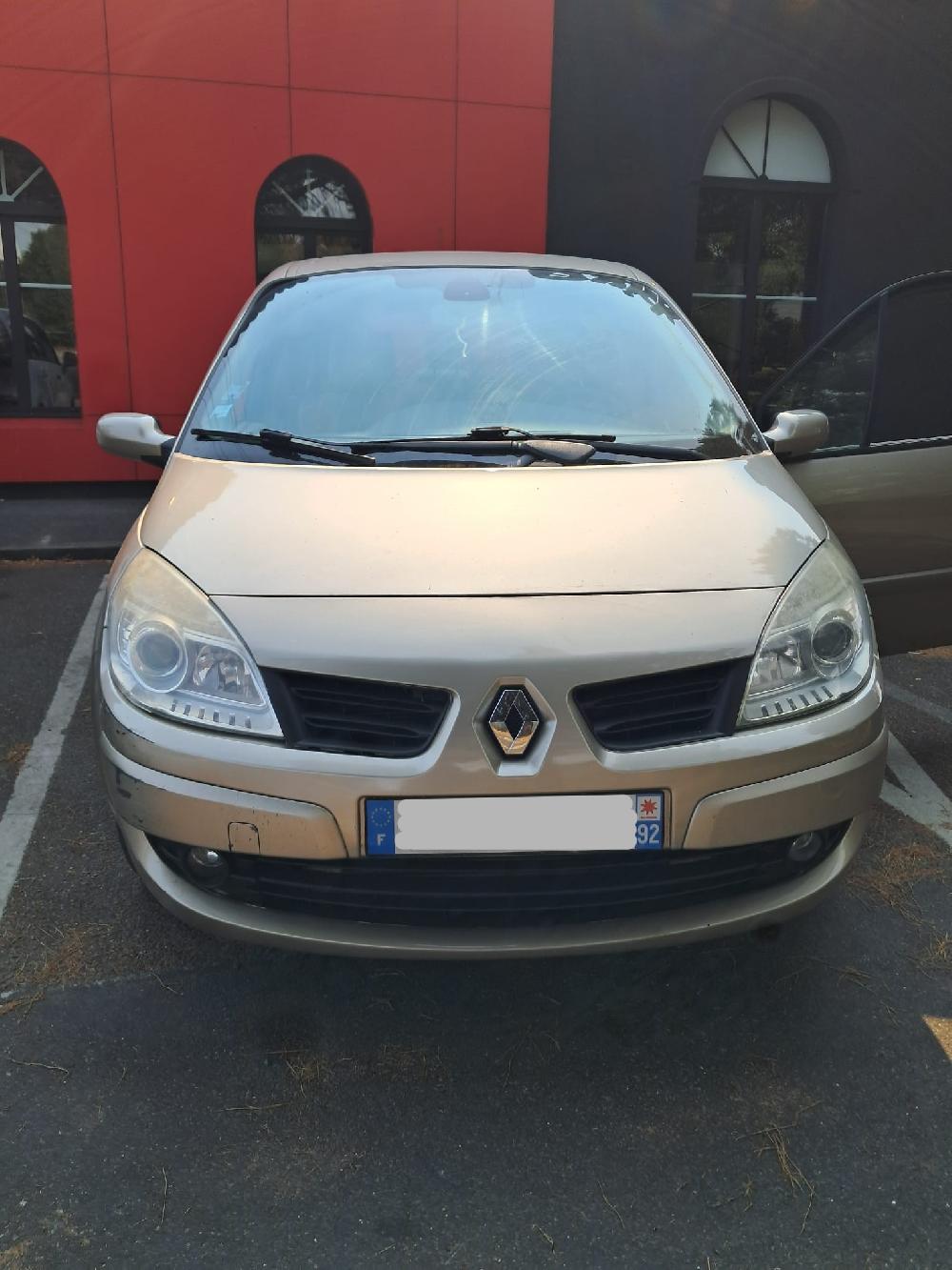 Renault Grand Scénic II (2006) — photo 2