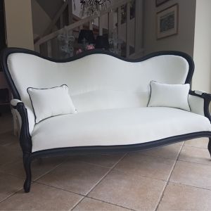 Canapé Napoléon III en Velours Blanc Valérie