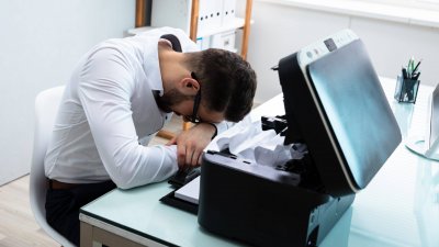 Όταν ο εκτυπωτής δεν τραβάει χαρτί. Τι μπορεί να φταίει;