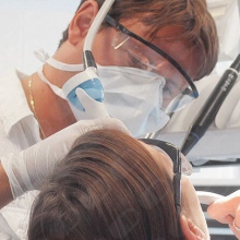 Zvětšit obrázek: Marek Matoušek, zubař Vimperk