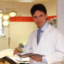 Zvětšit obrázek: Josef Němeček, plastický chirurg Ostrov