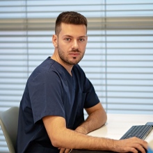 Zvětšit obrázek: Martin Jungbauer, dentální hygienistka, hygienista Praha