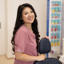 Zvětšit obrázek: Huyen Pham, dentální hygienistka, hygienista Praha