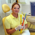 Helena Semelková DiS., dentální hygienistka, hygienista Praha