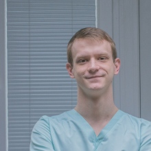 Zvětšit obrázek: Nazar Mysik, zubař Praha