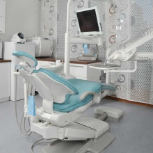 Zvětšit obrázek: Jana Dolečková, zubař Praha