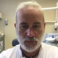 Zvětšit obrázek: Roman Kadlec, zubař Praha