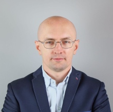 Powiększ obraz: Damian Bartkiewicz, ortopeda Poznań