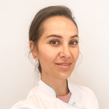 Powiększ obraz: Kamila Dudkiewicz, lekarz wykonujący zabiegi medycyny estetycznej Zielona Góra