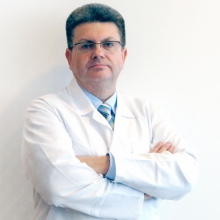 Powiększ obraz: Jakub Mazur, chirurg Bytom