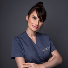 Powiększ obraz: Anna Bachleda-Curuś, dermatolog Kraków