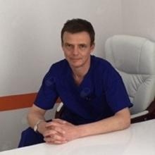 Powiększ obraz: Adam Chełmoński, chirurg Trzebnica