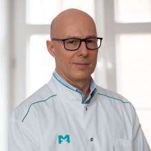 Powiększ obraz: Krzysztof Jarmoszewicz, kardiochirurg Gdańsk