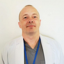 Powiększ obraz: Dawid Sobański, neurochirurg Kraków