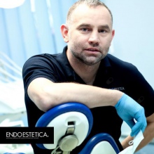 Powiększ obraz: Bartosz Cerkaski, stomatolog Luboń