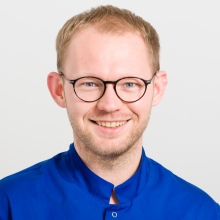 Powiększ obraz: Tomasz Walczak, stomatolog Poznań