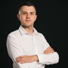 Powiększ obraz: Rafał Janiak, fizjoterapeuta Warszawa