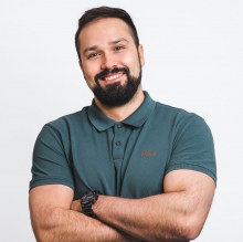 Powiększ obraz: Michał Wróblewski, fizjoterapeuta Wrocław