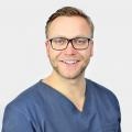 Tomasz Adaszkiewicz, stomatolog Gdynia
