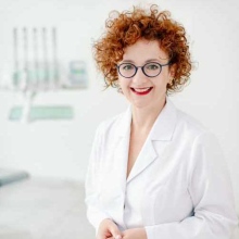 Powiększ obraz: Emilia Bartczak, stomatolog Piotrków Trybunalski