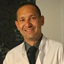 Powiększ obraz: Marek Mazurek, chirurg Zamość